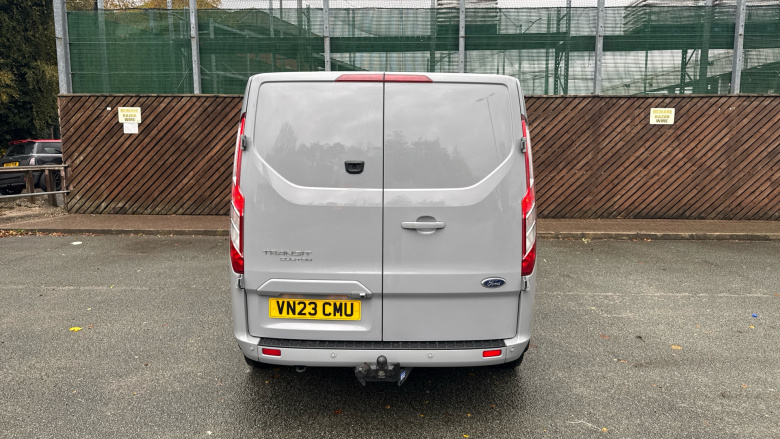 Ford Transit Custom 300 L1 Diesel Fwd 2.0 EcoBlue 170ps Low Roof D/Cab Limited Van